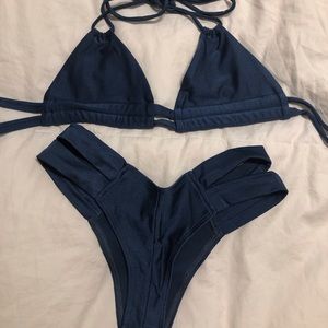 Montce navy set
